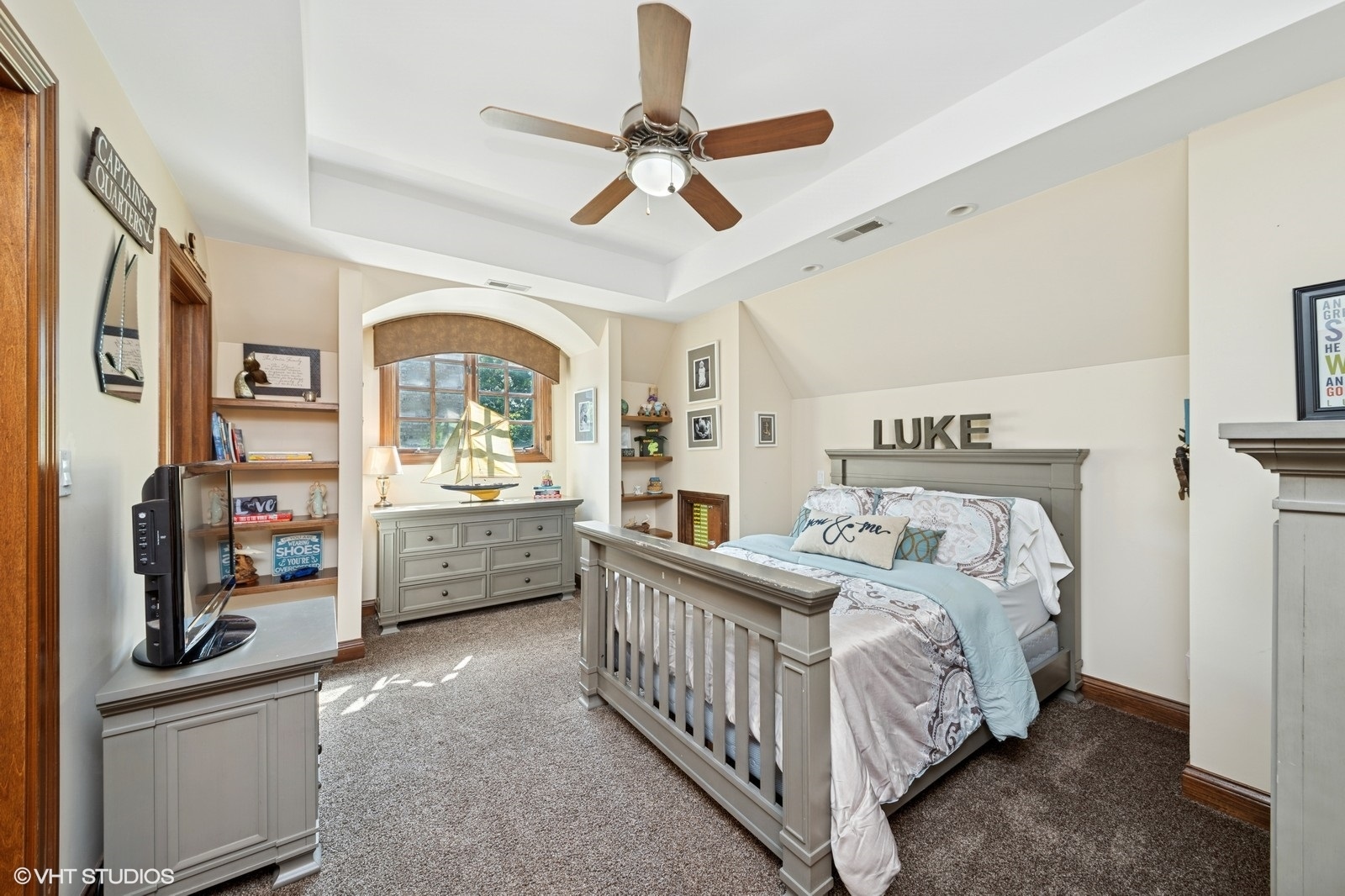 580 Oak Street, Glen Ellyn, IL 60137