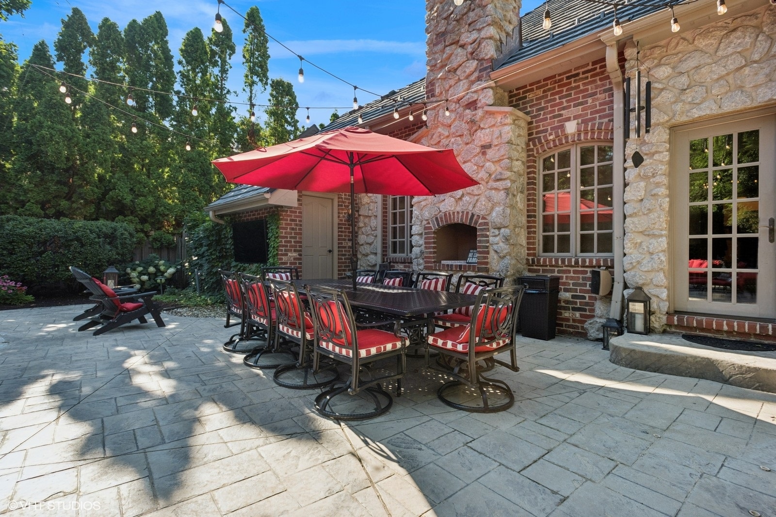 580 Oak Street, Glen Ellyn, IL 60137