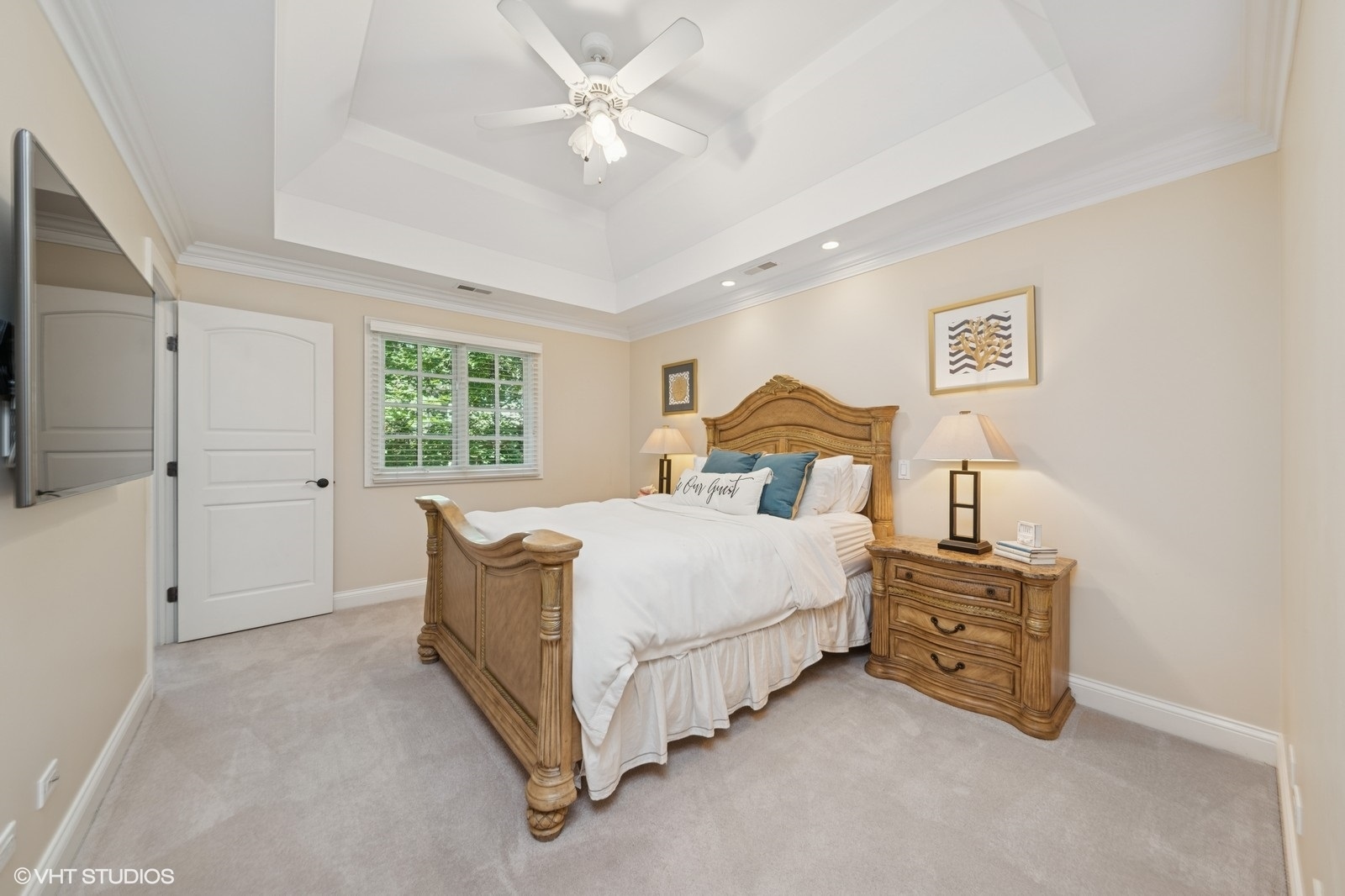 580 Oak Street, Glen Ellyn, IL 60137