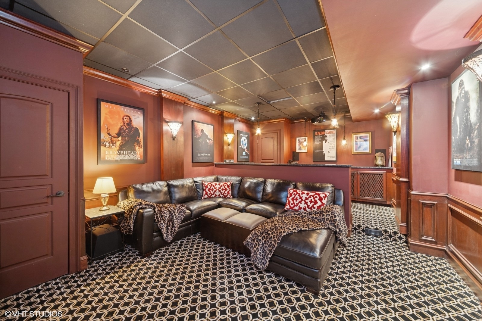 580 Oak Street, Glen Ellyn, IL 60137