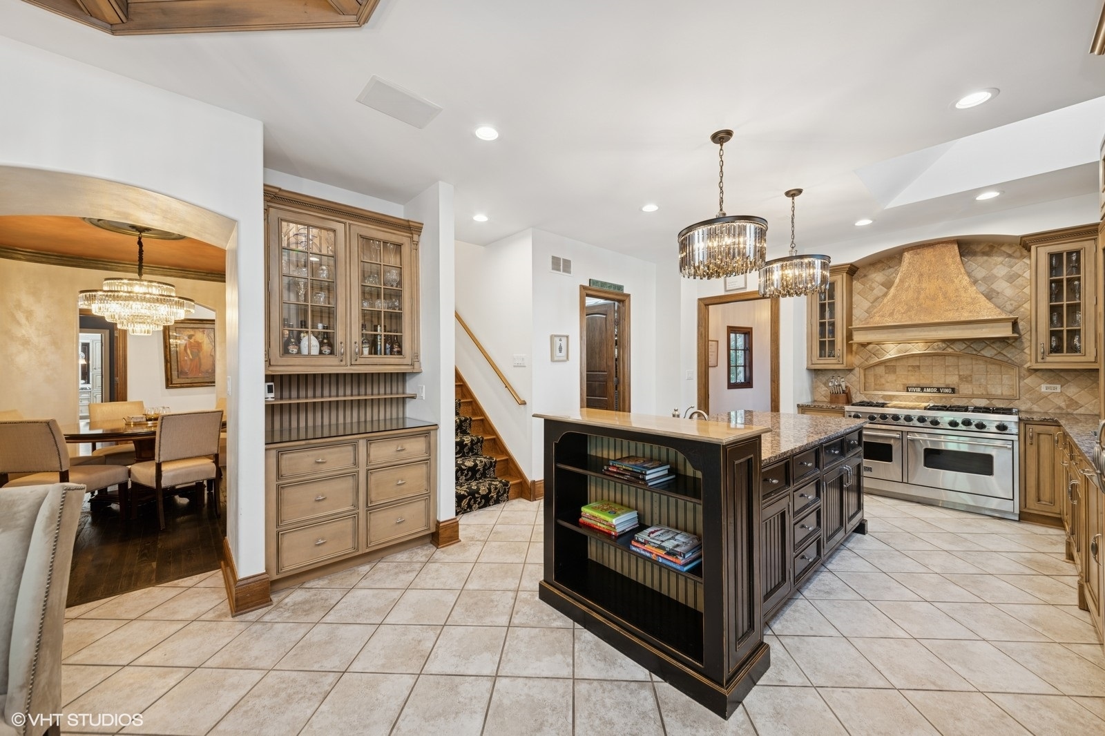 580 Oak Street, Glen Ellyn, IL 60137