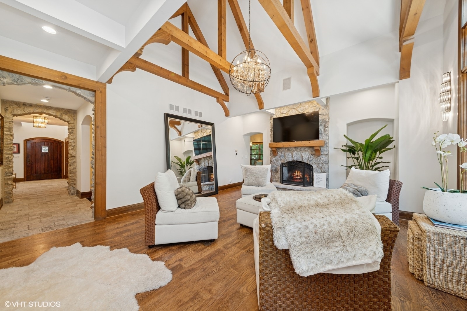 580 Oak Street, Glen Ellyn, IL 60137