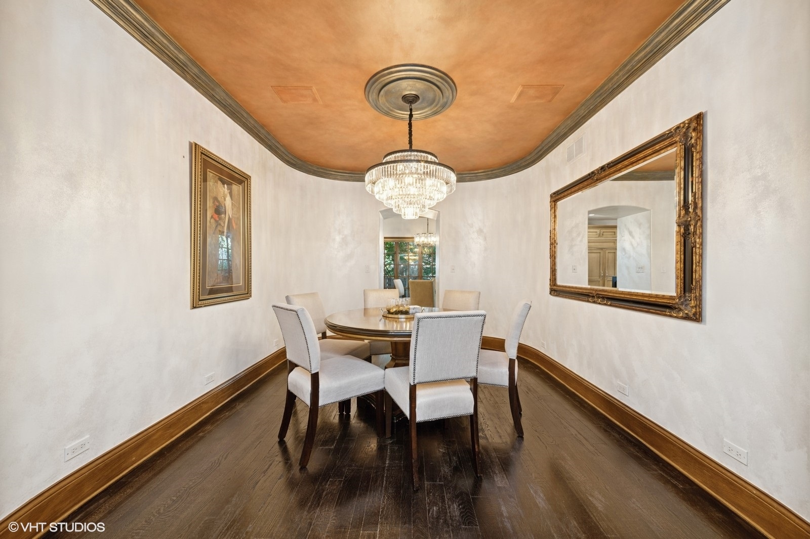 580 Oak Street, Glen Ellyn, IL 60137