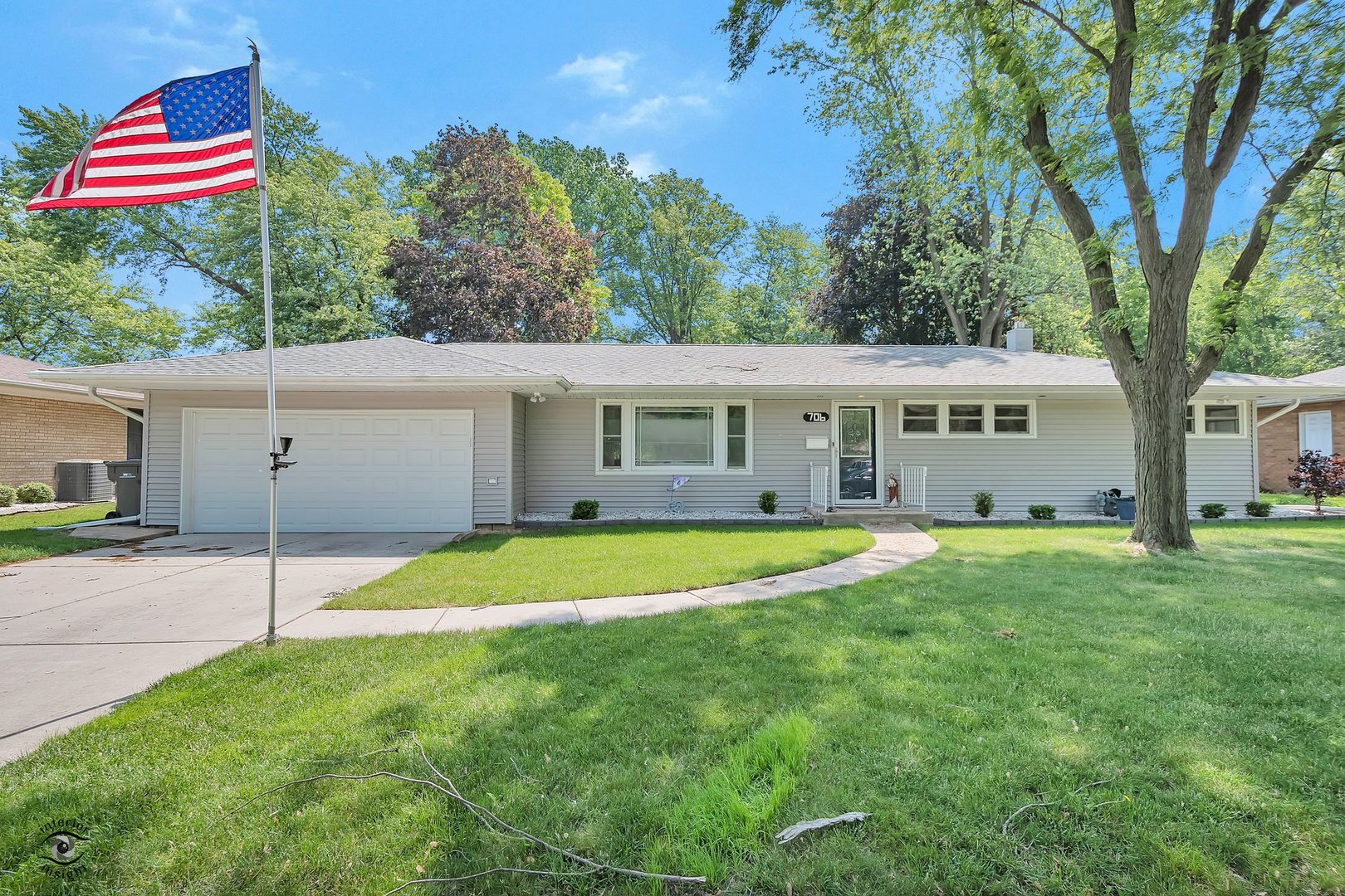 706 Read Street, Lockport, IL 60441