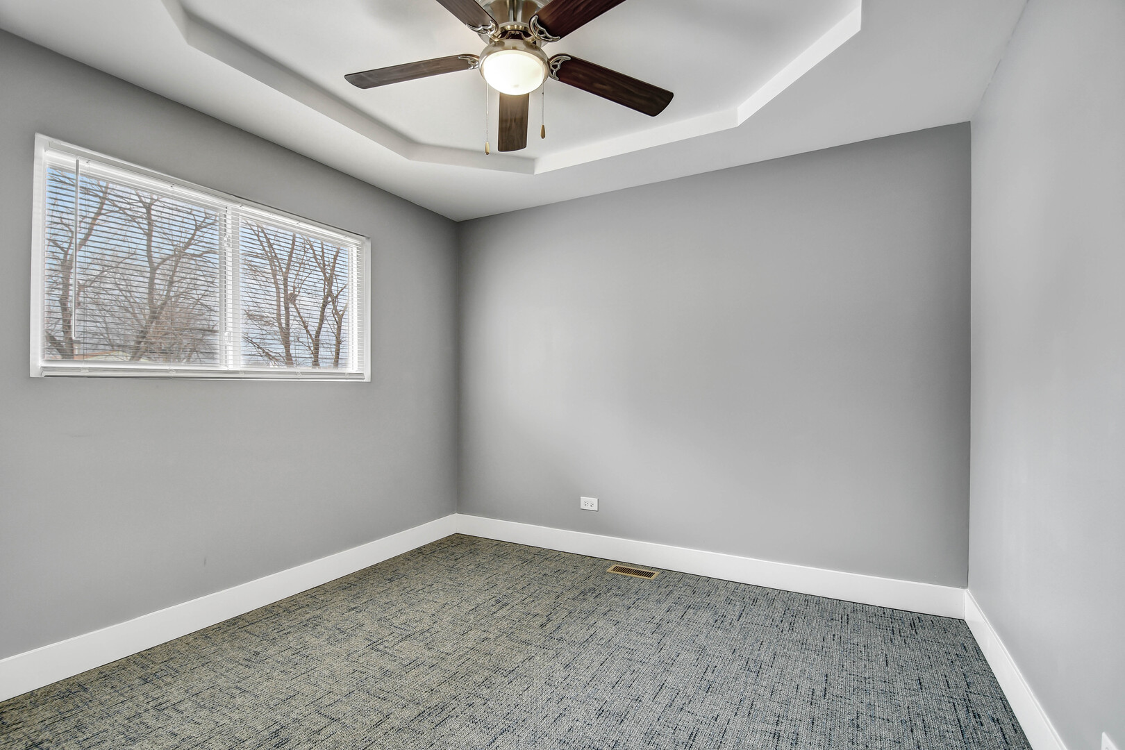 16542 Paulina Street, Markham, IL 60428
