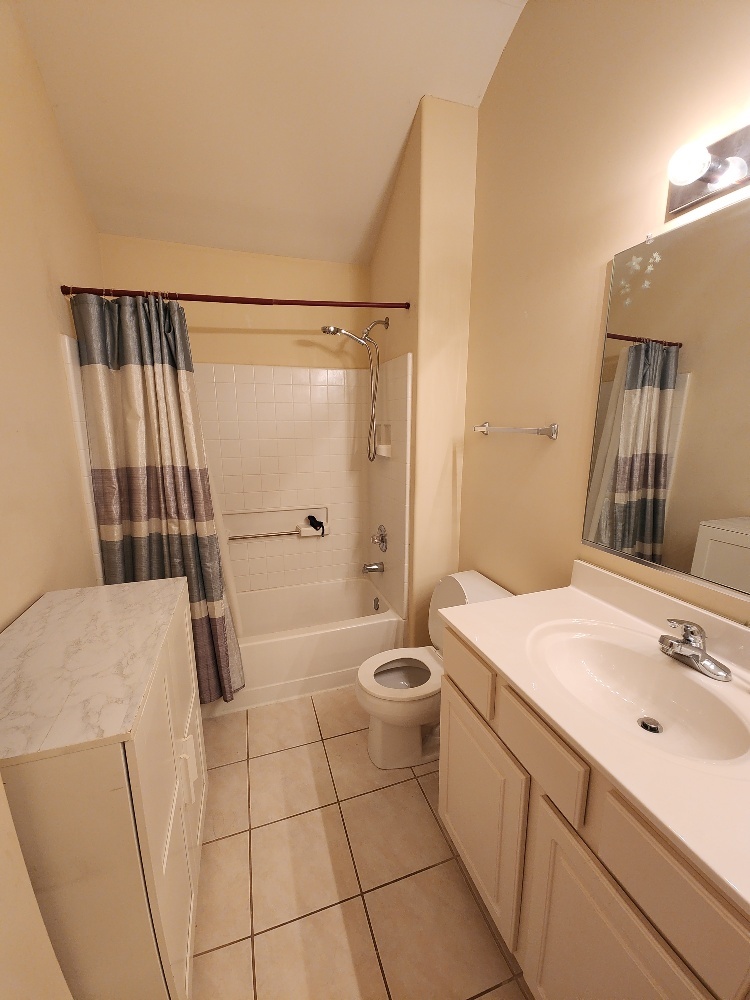 2510 Lorraine Circle, Geneva, IL 60134