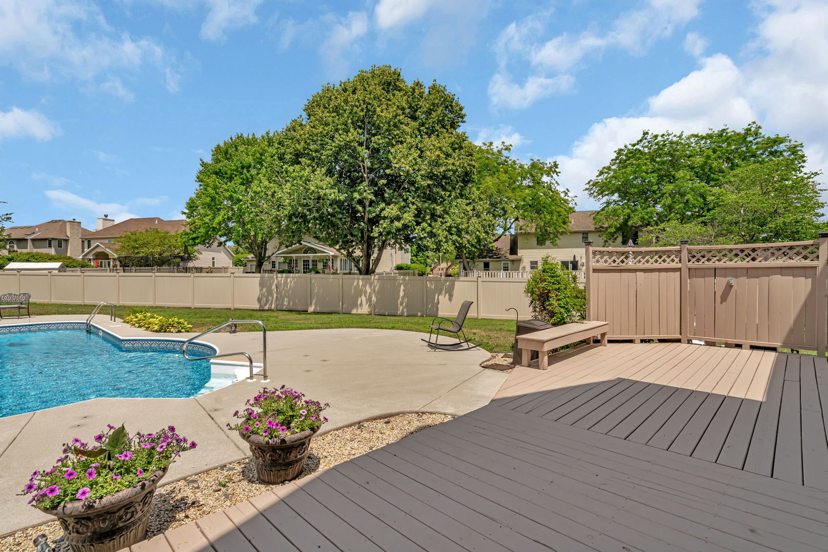 1111 Oxford Lane, Shorewood, IL 60404