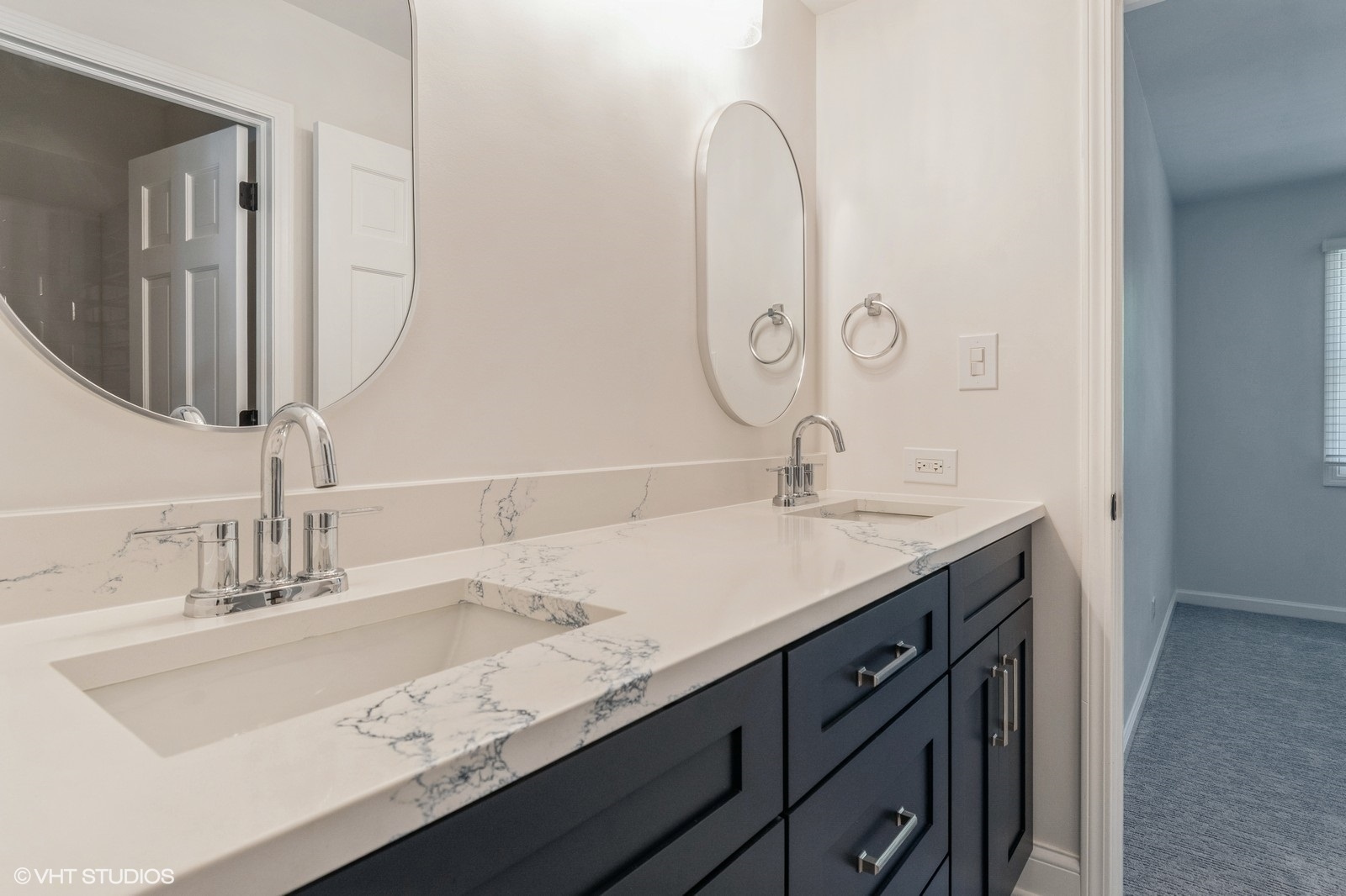 1311 Ada Lane, Naperville, IL 60540