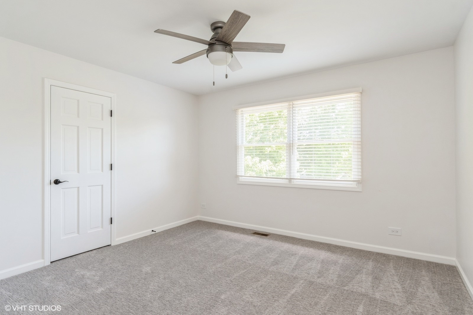 1311 Ada Lane, Naperville, IL 60540