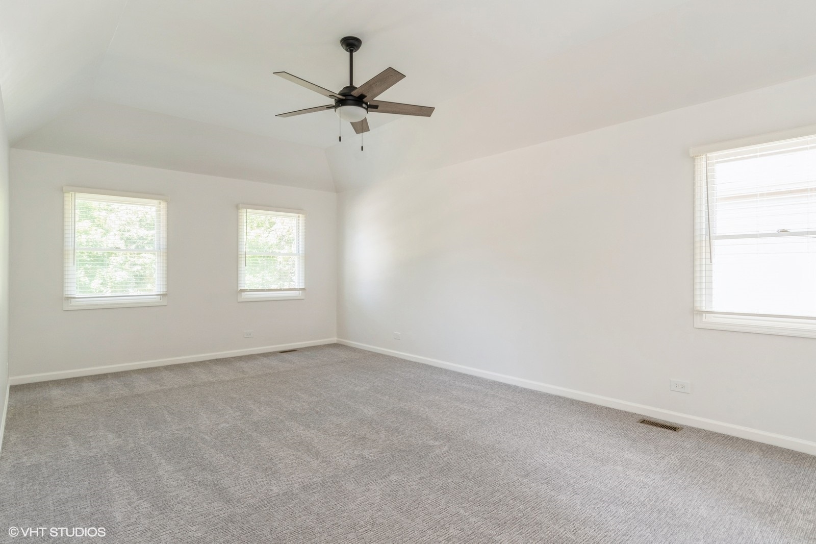 1311 Ada Lane, Naperville, IL 60540