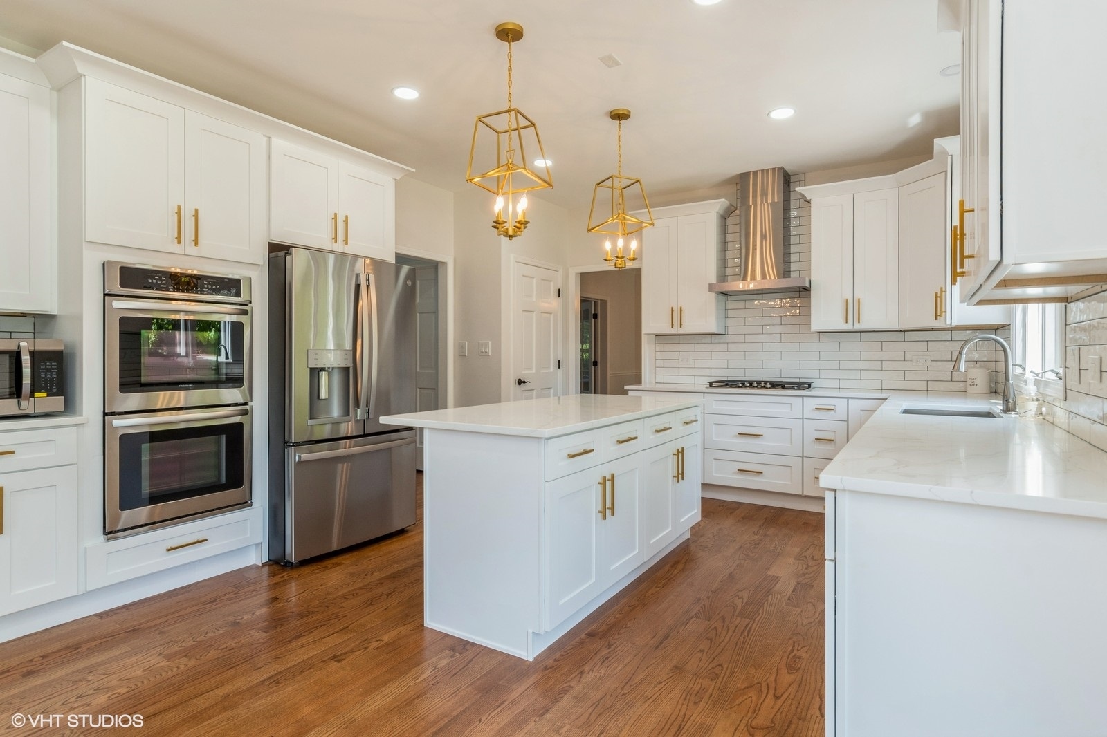 1311 Ada Lane, Naperville, IL 60540