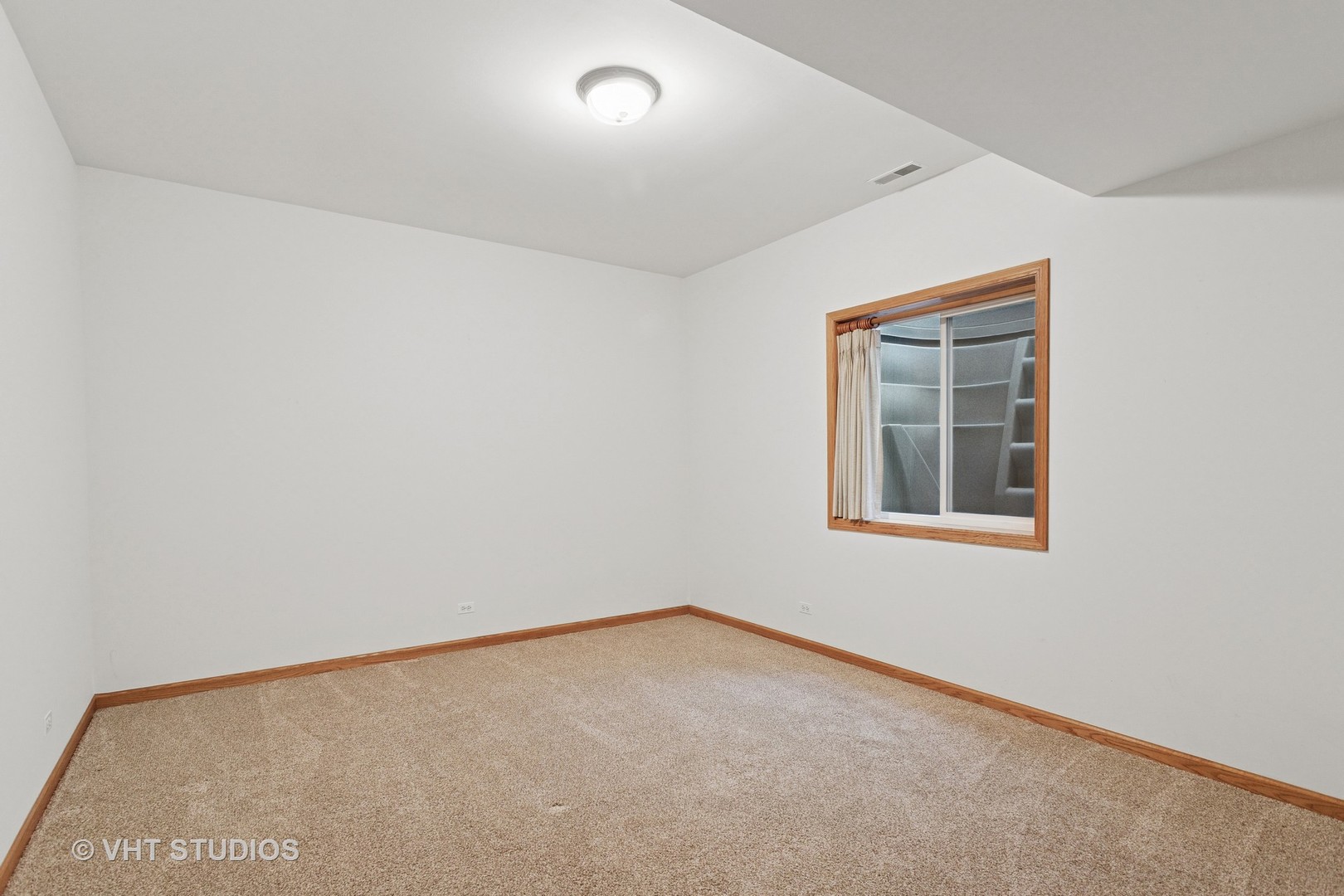 3061 Rosebrook Circle, Westchester, IL 60154