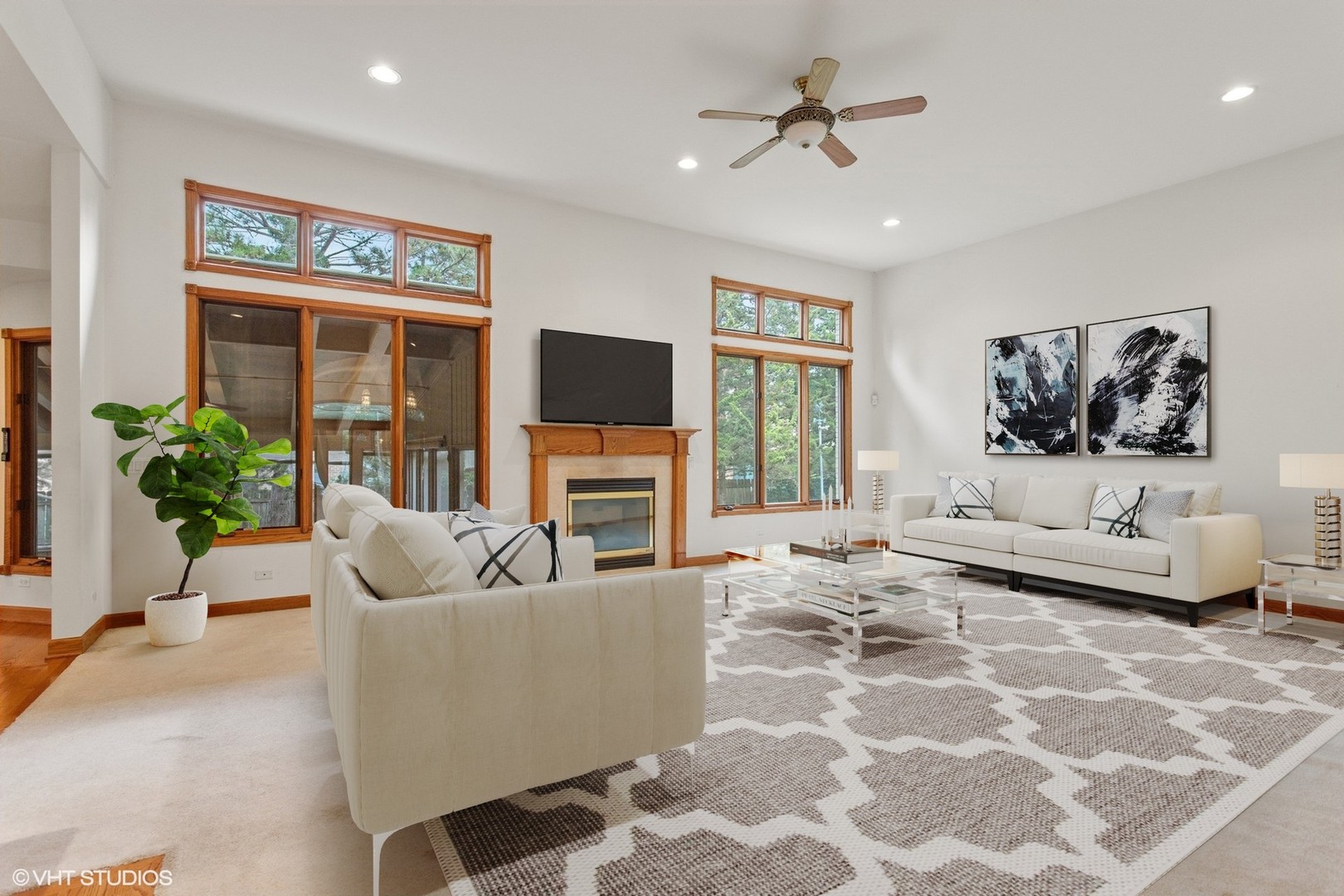 3061 Rosebrook Circle, Westchester, IL 60154
