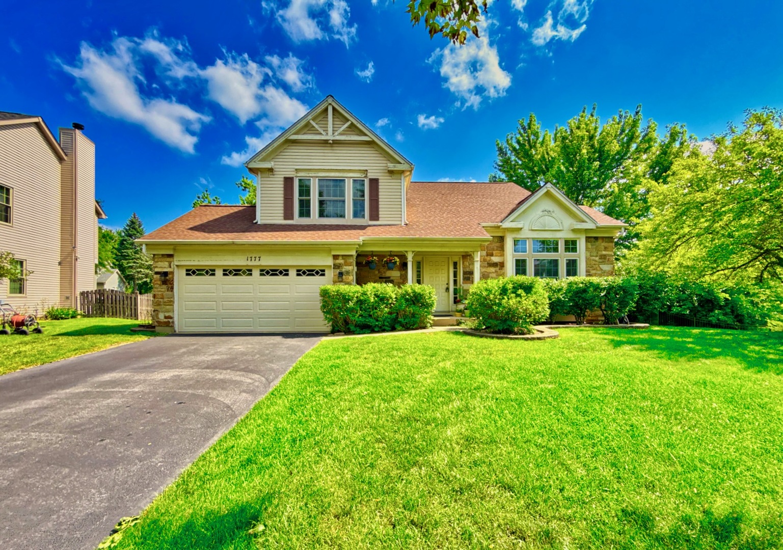 1777 Ashford Lane, Crystal Lake, IL 60014