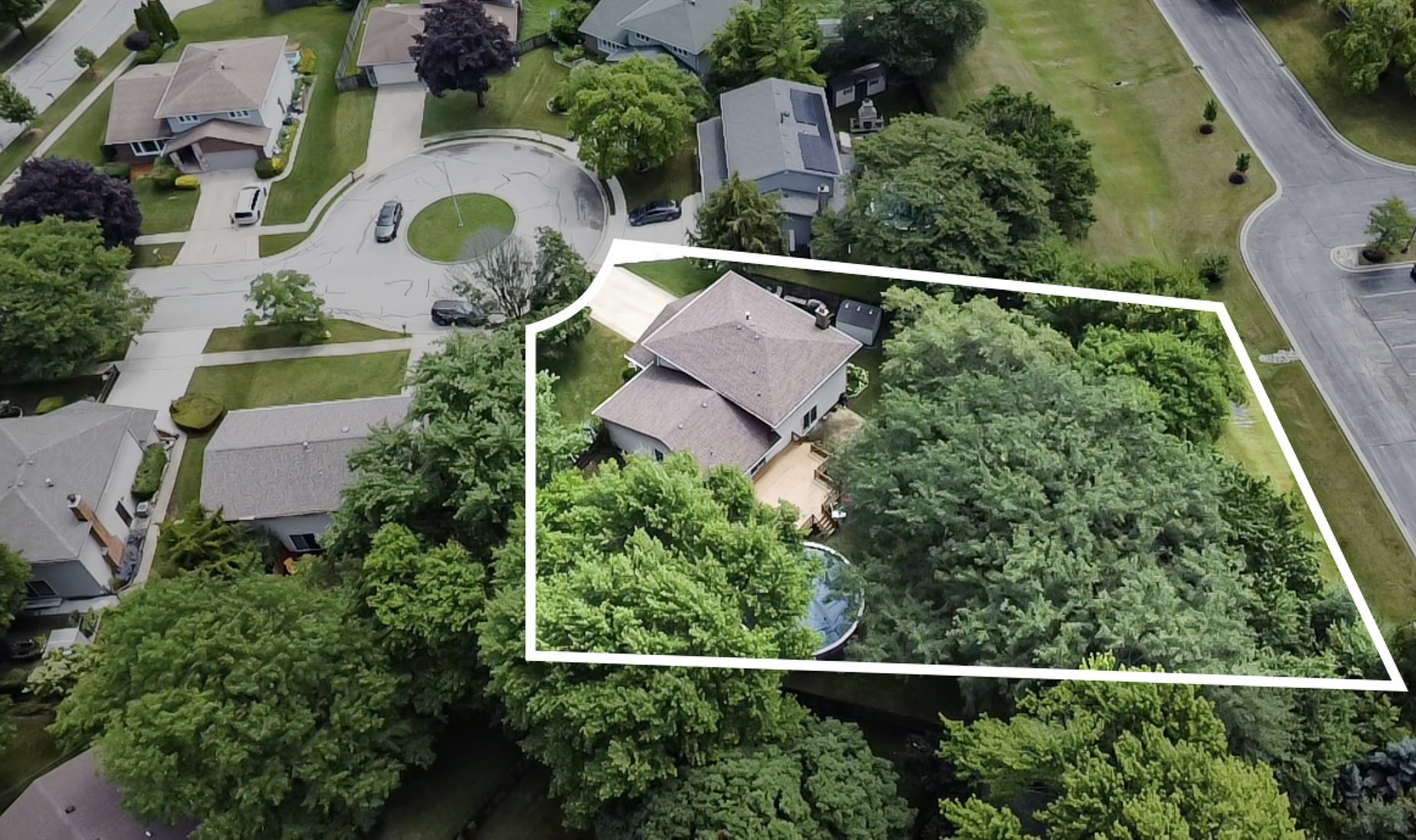 5 Swan Circle, Bolingbrook, IL 60440