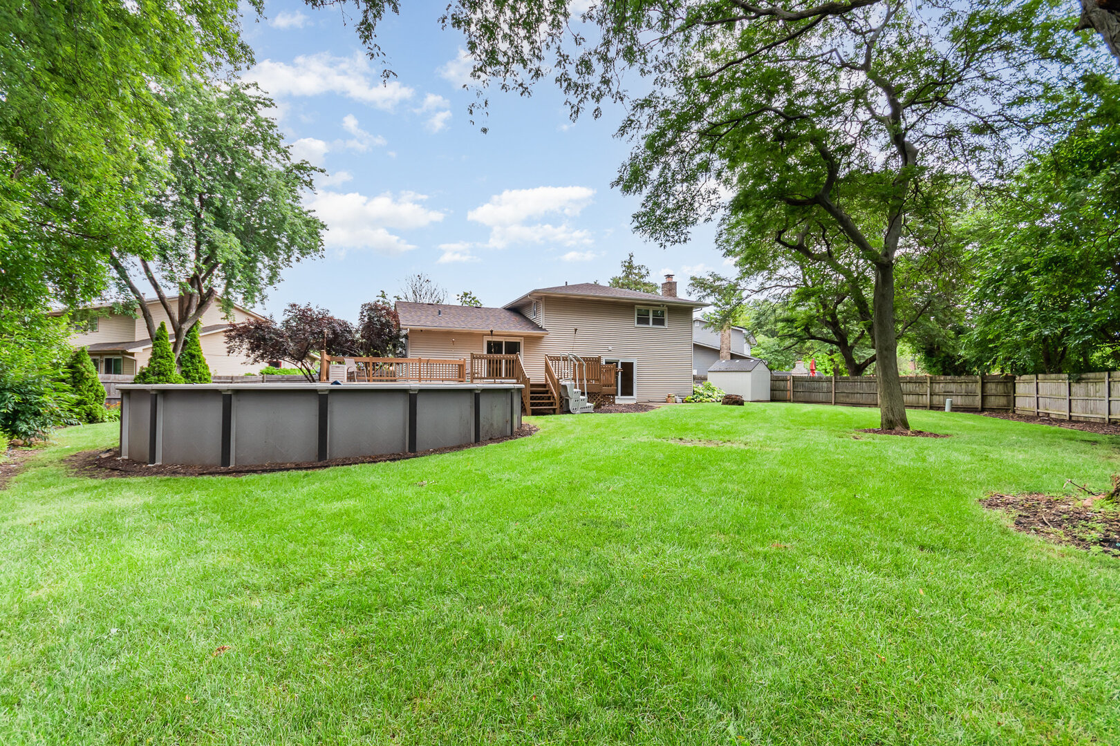 5 Swan Circle, Bolingbrook, IL 60440