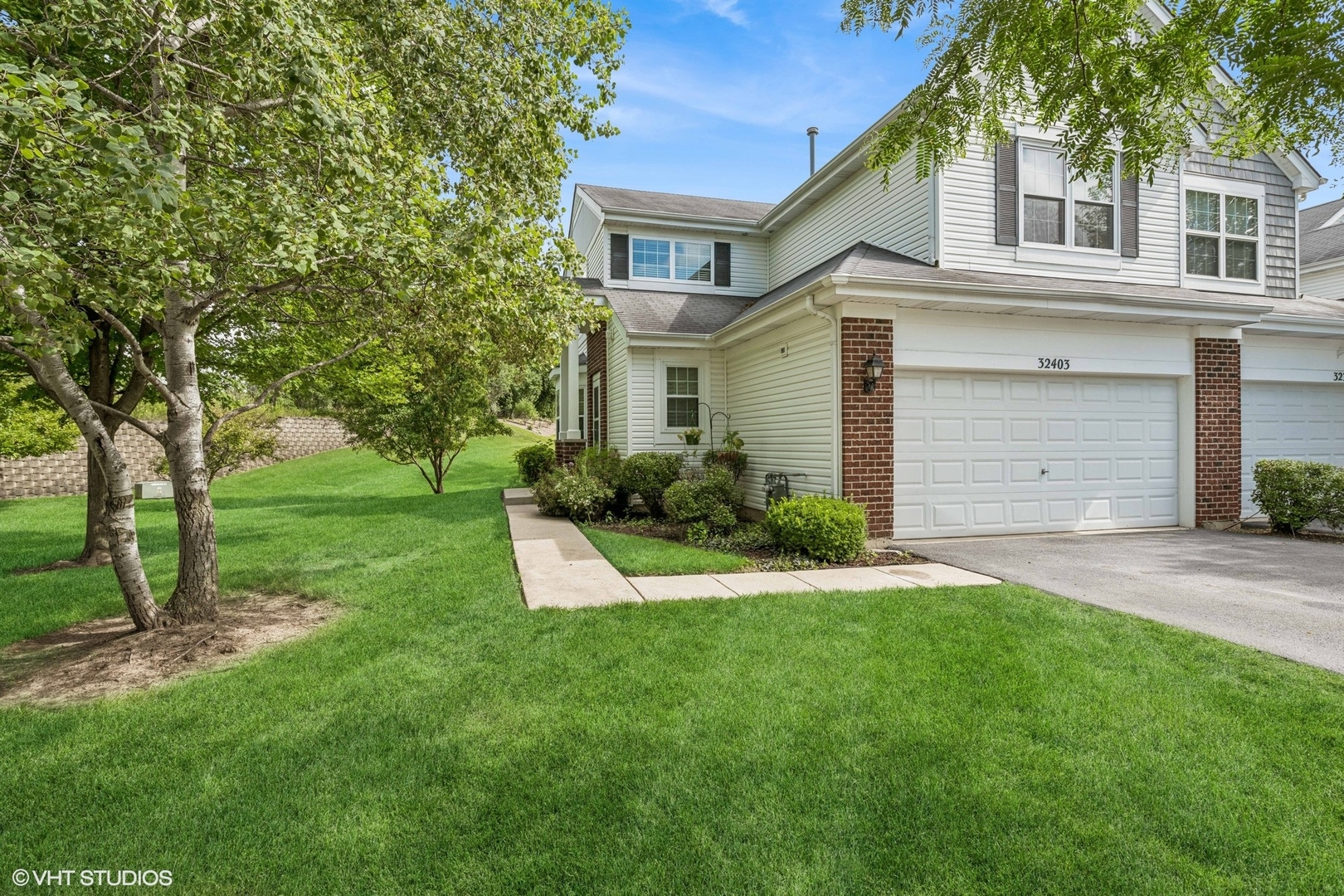 32403 N Mackinac Lane, Lakemoor, IL 60051
