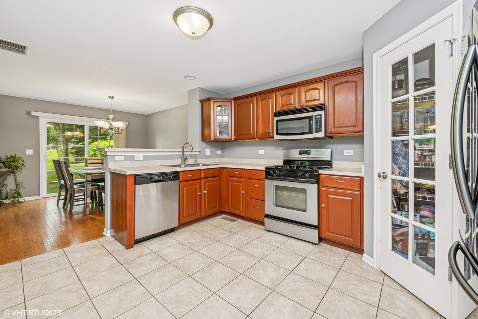32403 N Mackinac Lane, Lakemoor, IL 60051