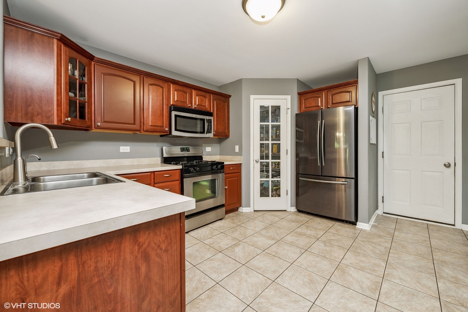 32403 N Mackinac Lane, Lakemoor, IL 60051
