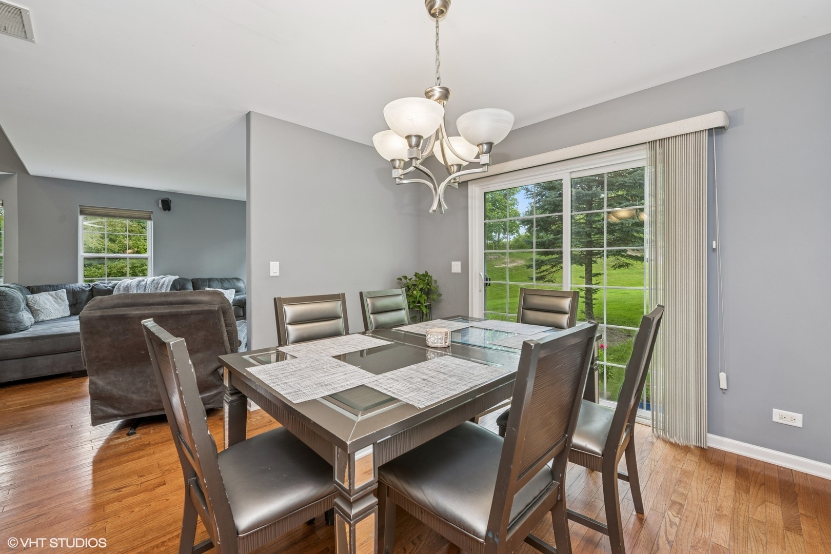 32403 N Mackinac Lane, Lakemoor, IL 60051