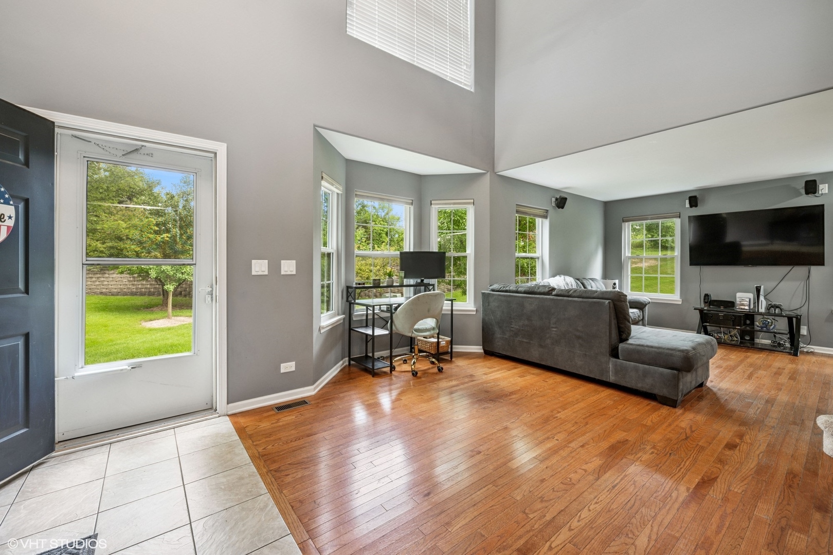 32403 N Mackinac Lane, Lakemoor, IL 60051