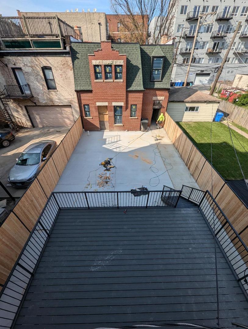 2150 W Monroe Street, Chicago, IL 60612