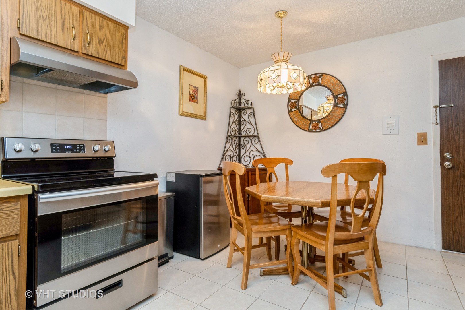 1620 Richmond Circle #207, Joliet, IL 60435