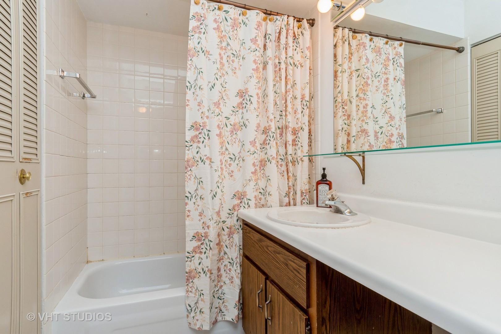 1620 Richmond Circle #207, Joliet, IL 60435