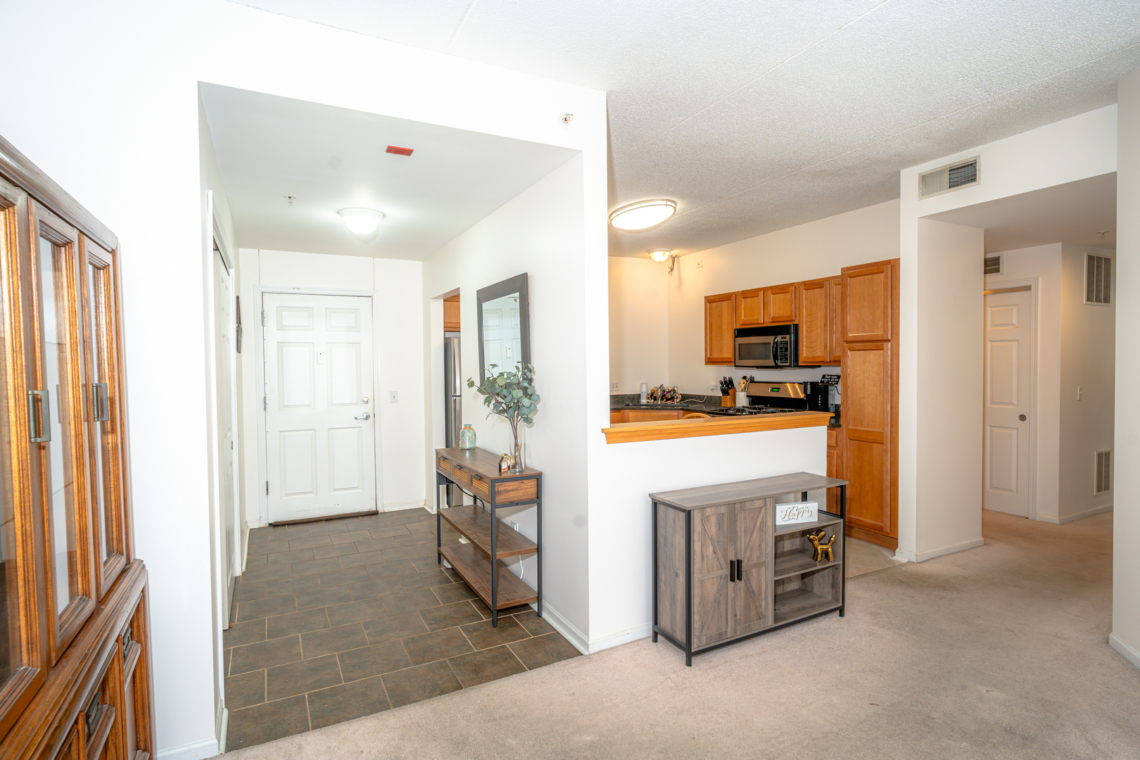 9670 Franklin Avenue #214, Franklin Park, IL 60131