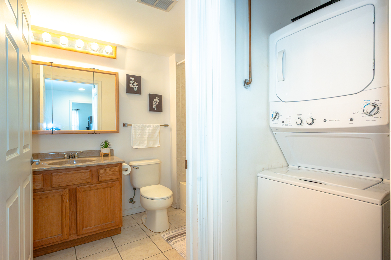 9670 Franklin Avenue #214, Franklin Park, IL 60131
