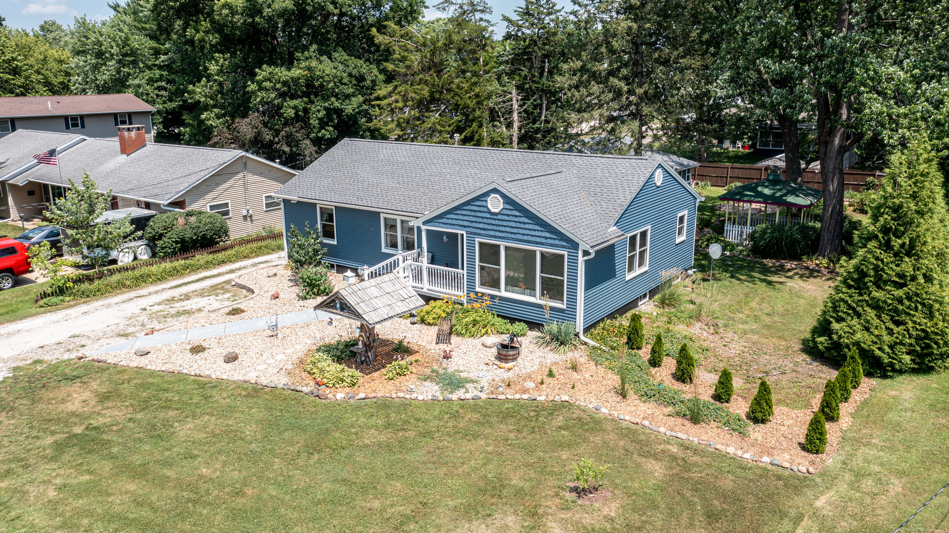 103 S Plum Street, Princeton, IL 61356