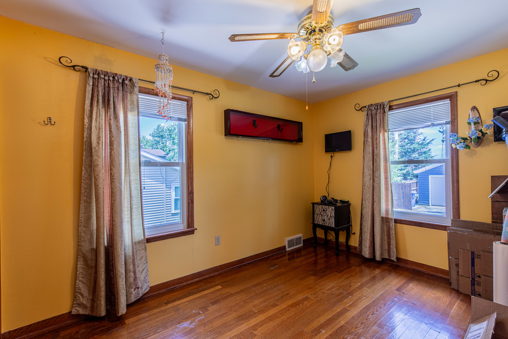 103 S Plum Street, Princeton, IL 61356