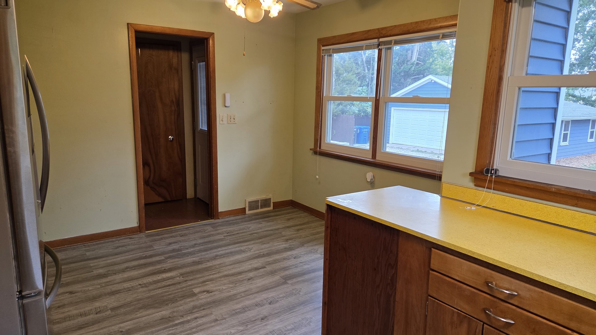 103 S Plum Street, Princeton, IL 61356