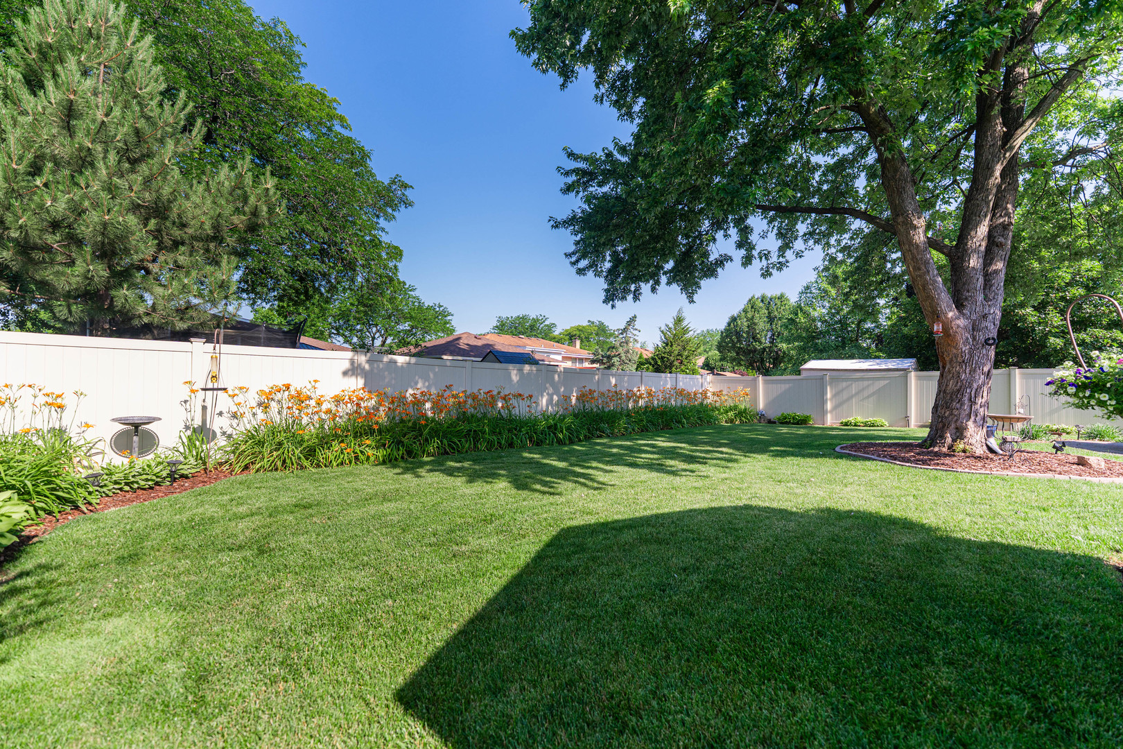 554 N Green Ridge Street, Addison, IL 60101