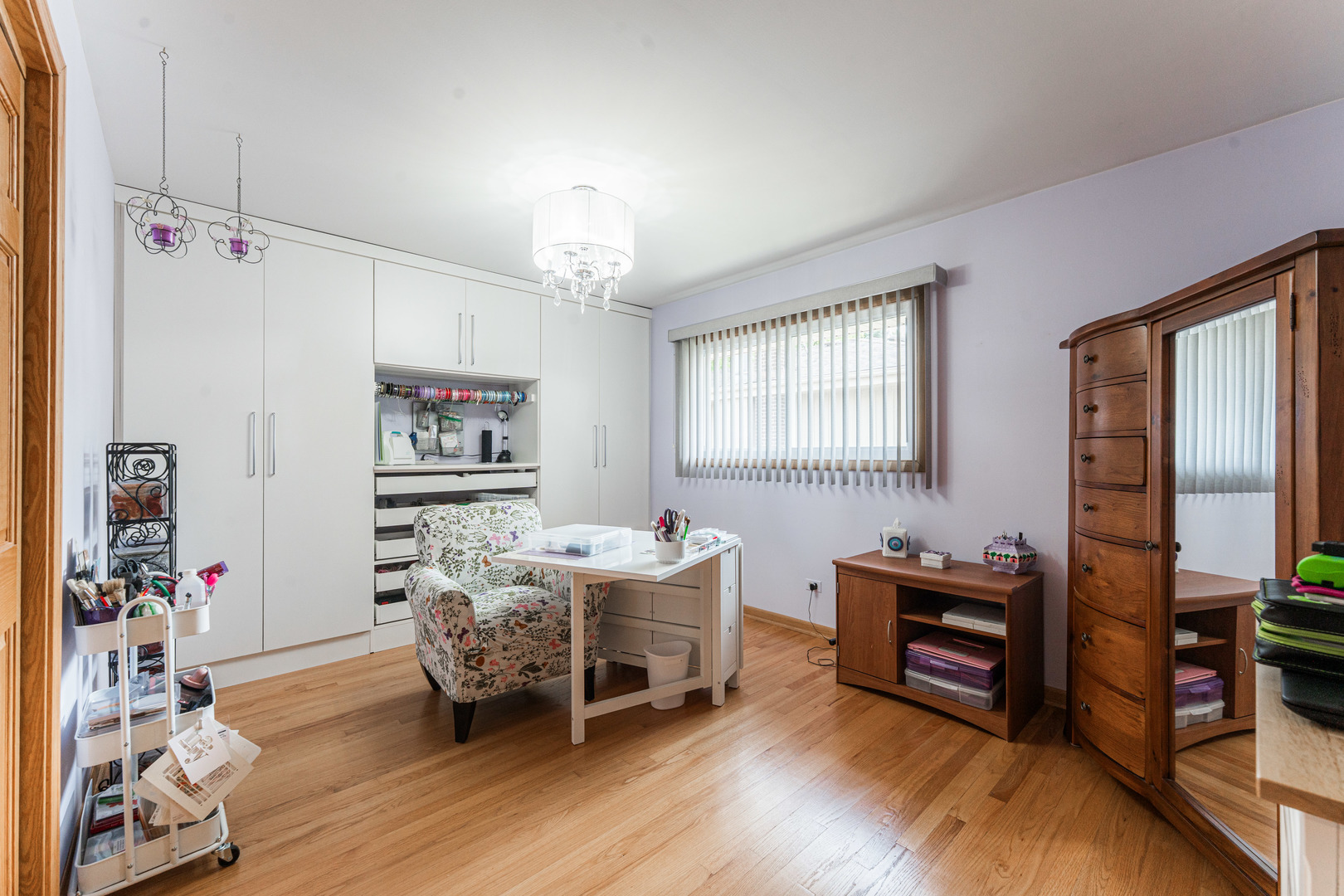 554 N Green Ridge Street, Addison, IL 60101