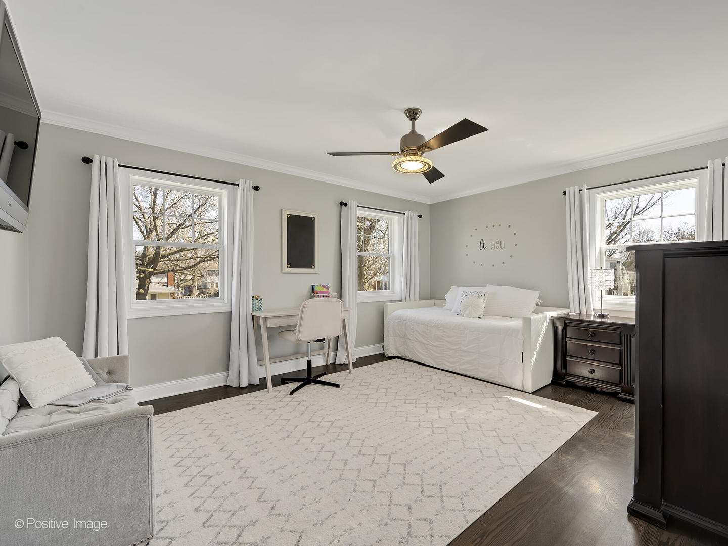 5214 Howard Avenue, Western Springs, IL 60558