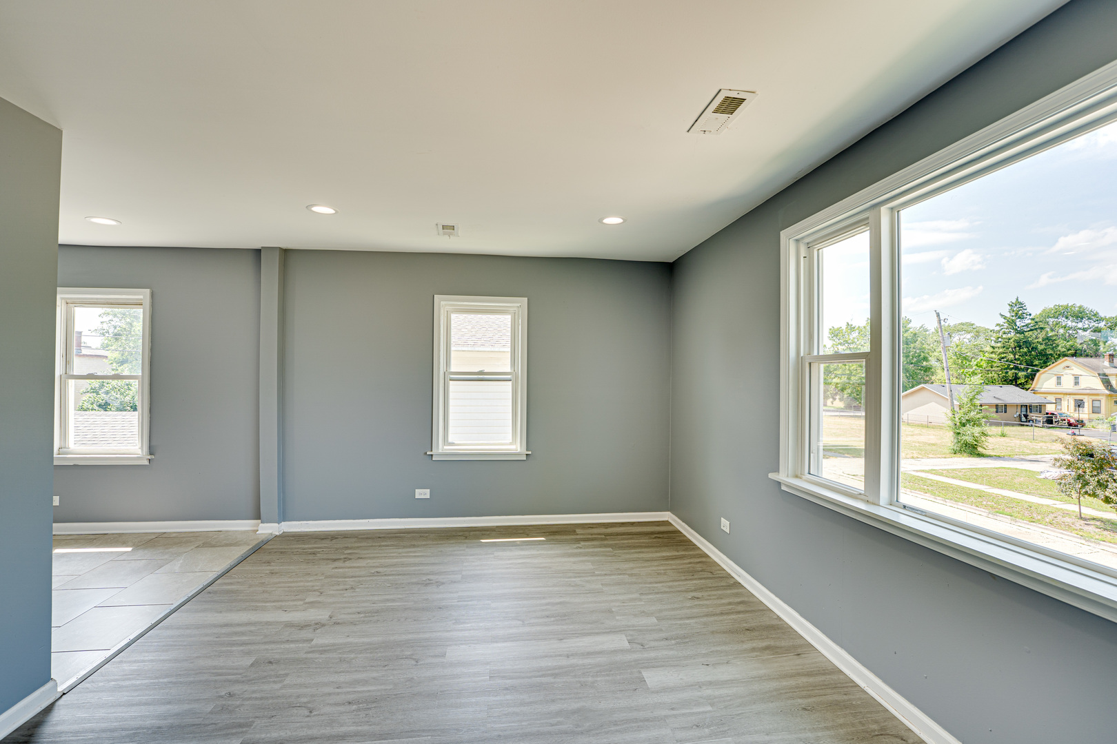 208 MOUND Street #2, Joliet, IL 60433