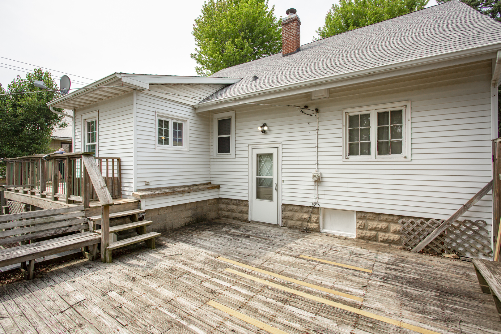 305 Main Street, Monroe Center, IL 61052