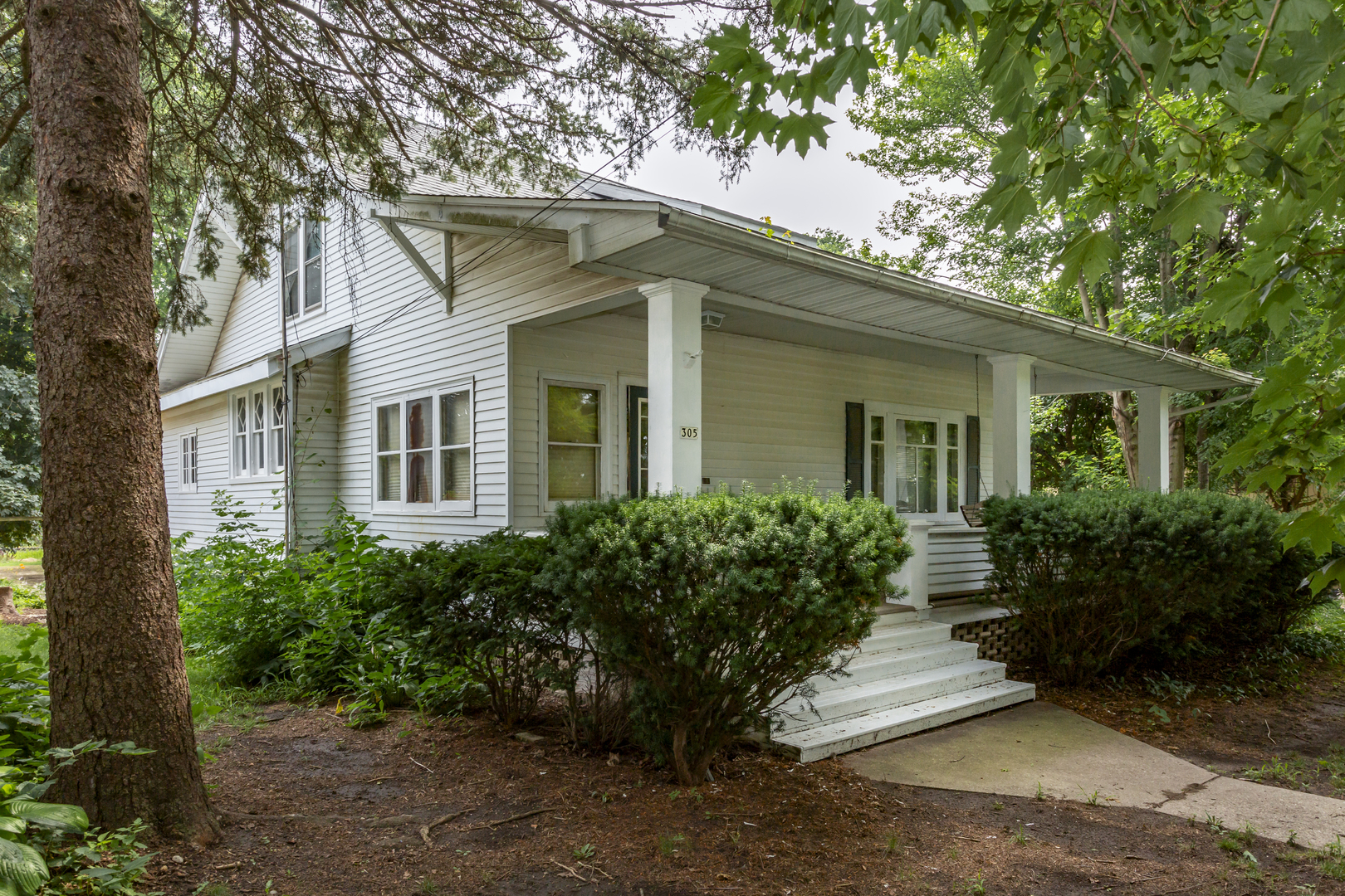 305 Main Street, Monroe Center, IL 61052