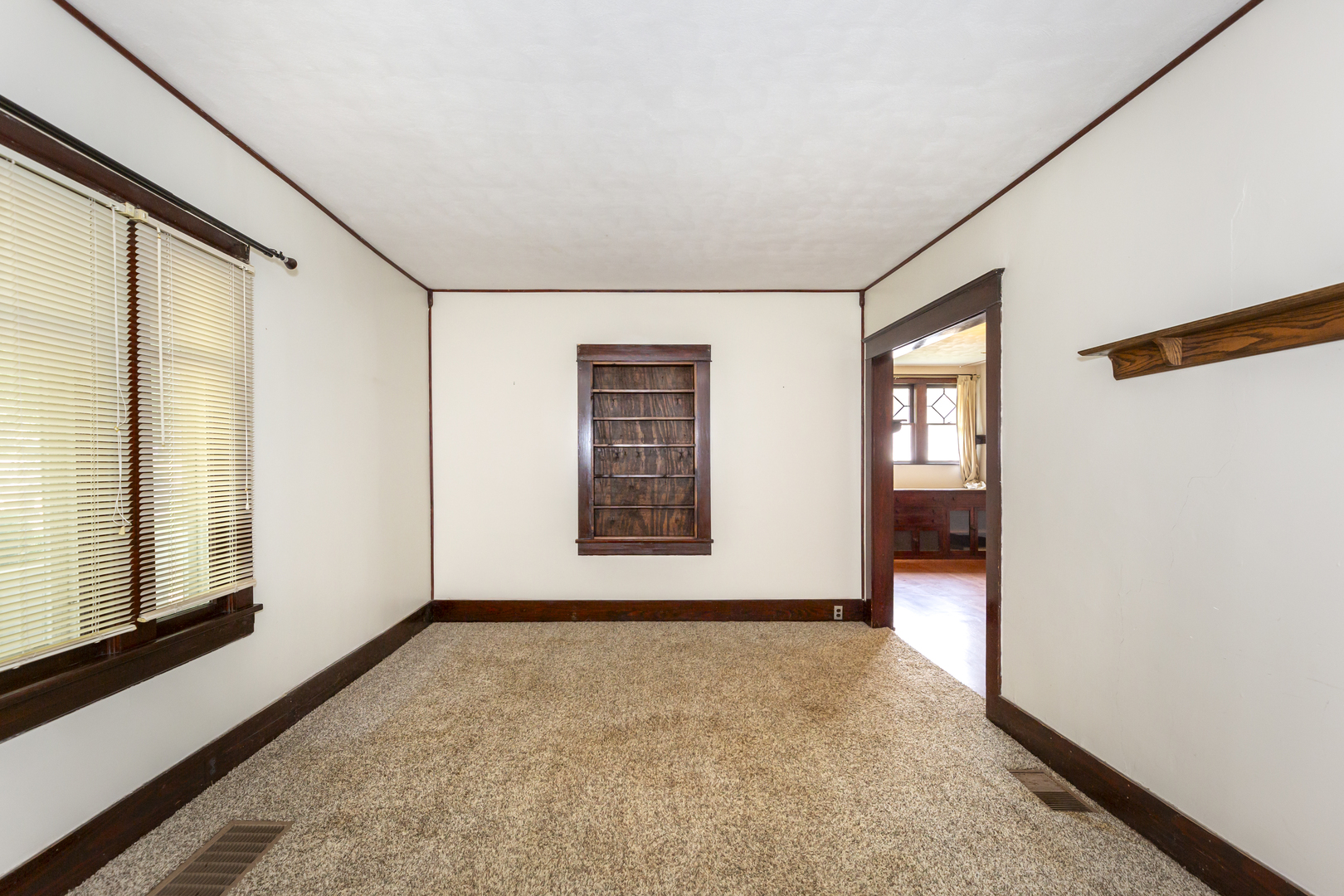 305 Main Street, Monroe Center, IL 61052