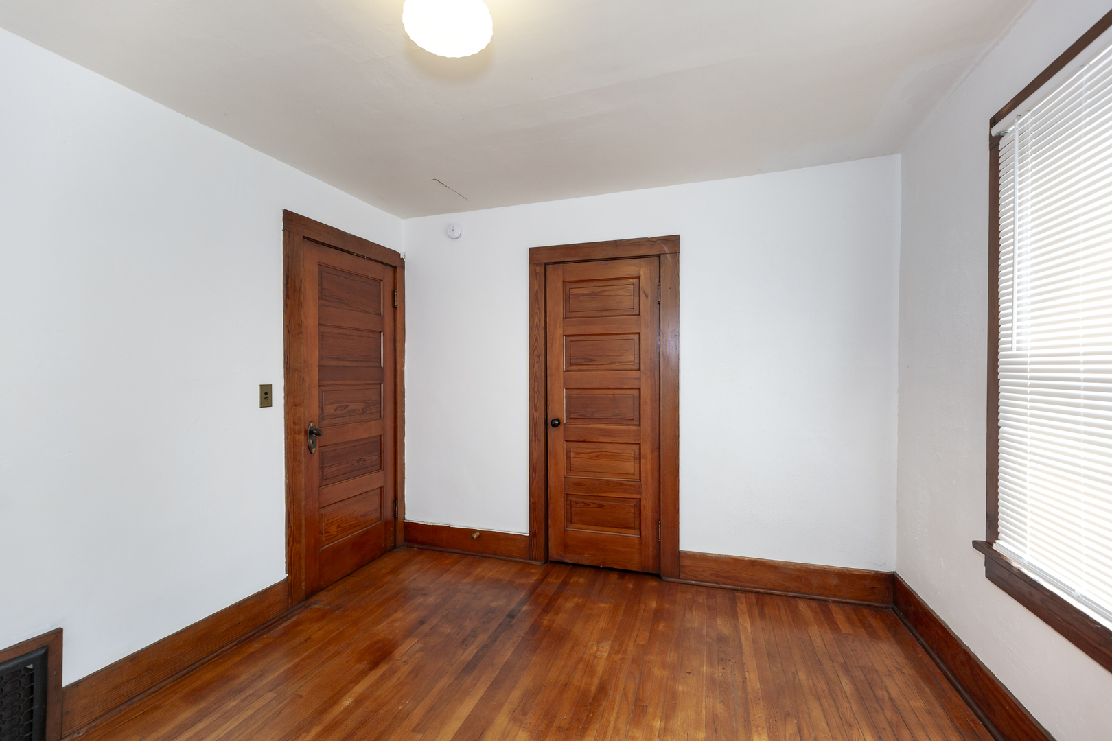 305 Main Street, Monroe Center, IL 61052