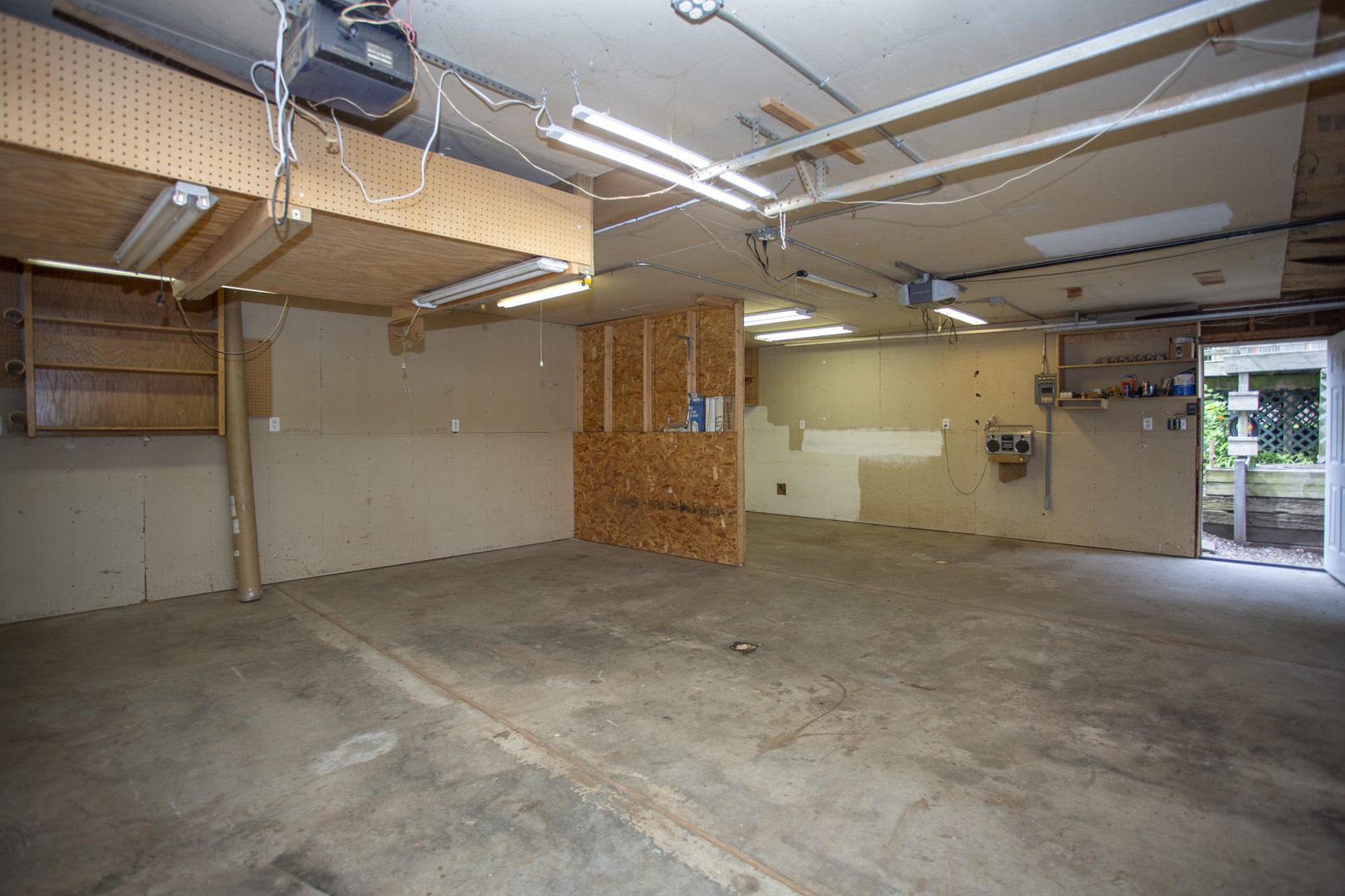 305 Main Street, Monroe Center, IL 61052