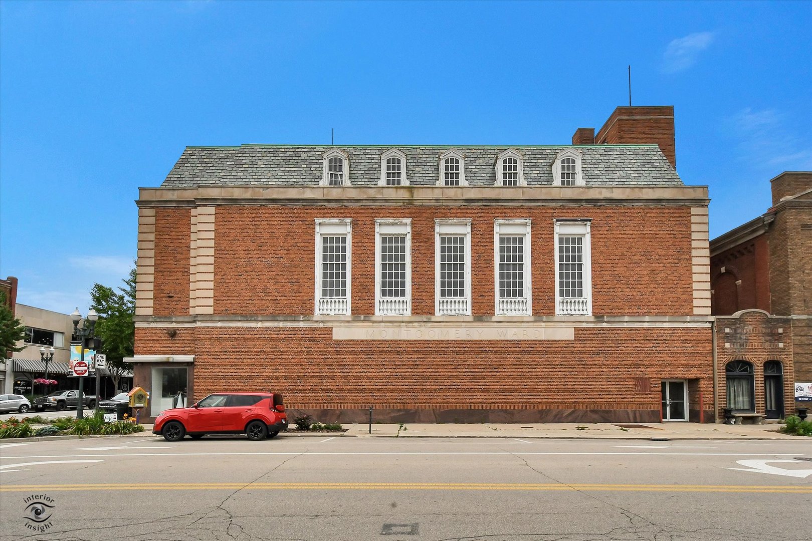 800 La Salle Street, Ottawa, IL 61350