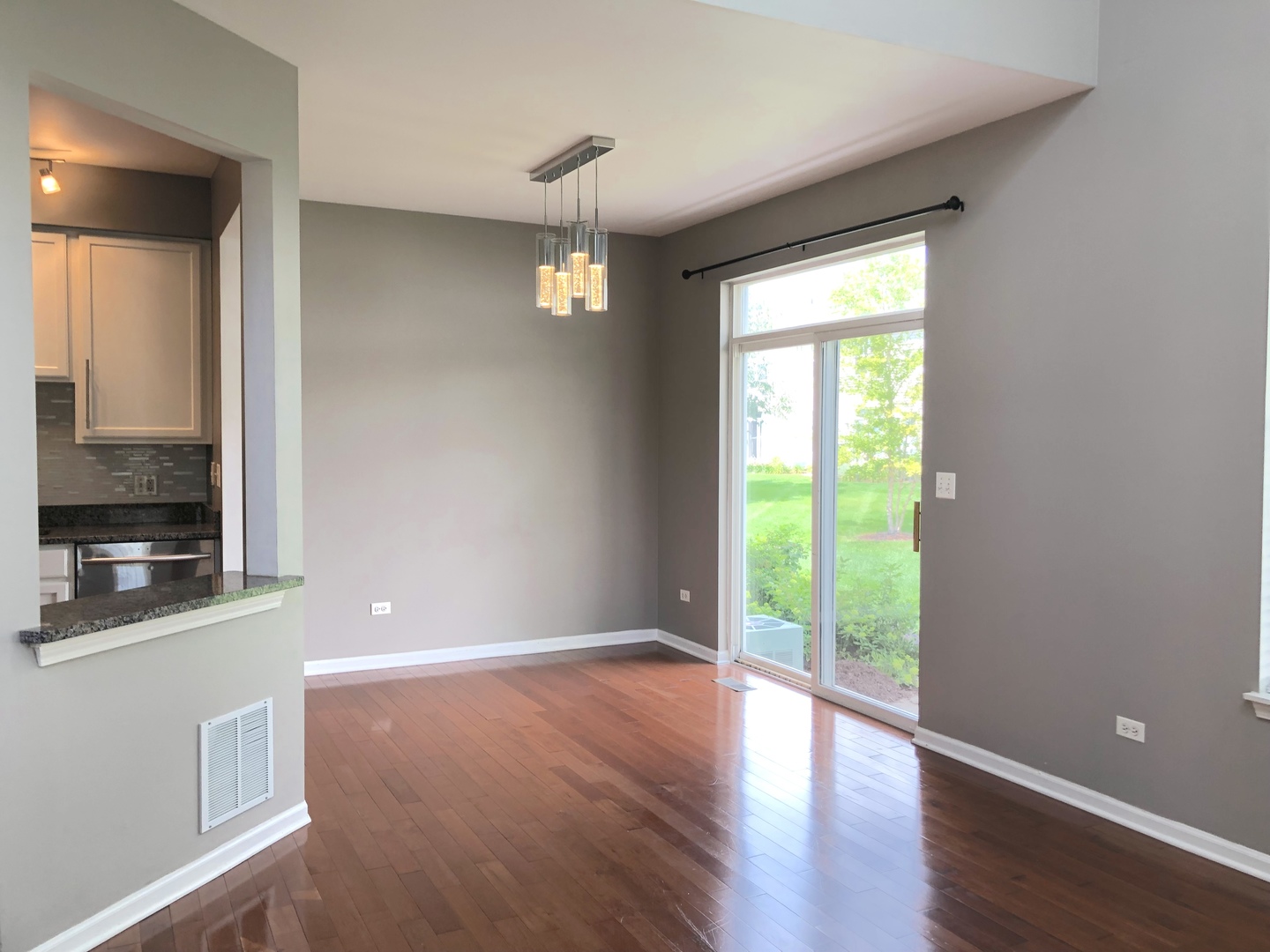 2330 Sheehan Drive, Naperville, IL 60564
