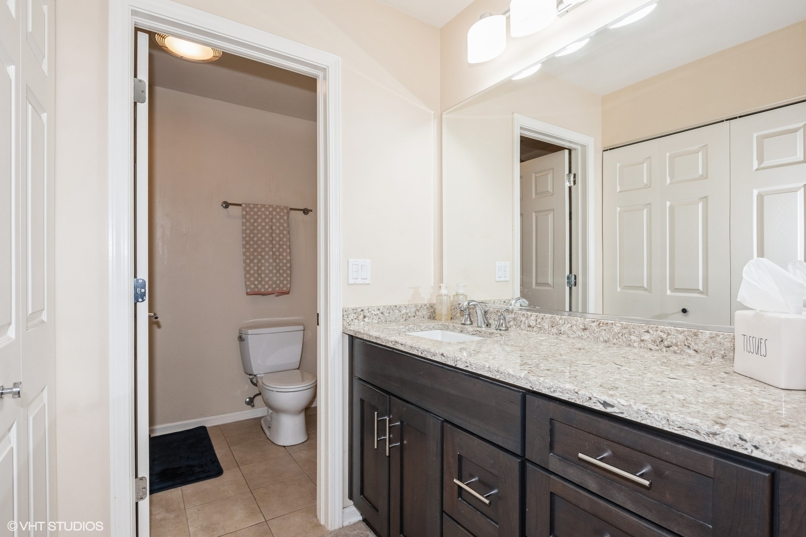 1146 Pheasant Trail, Carol Stream, IL 60188