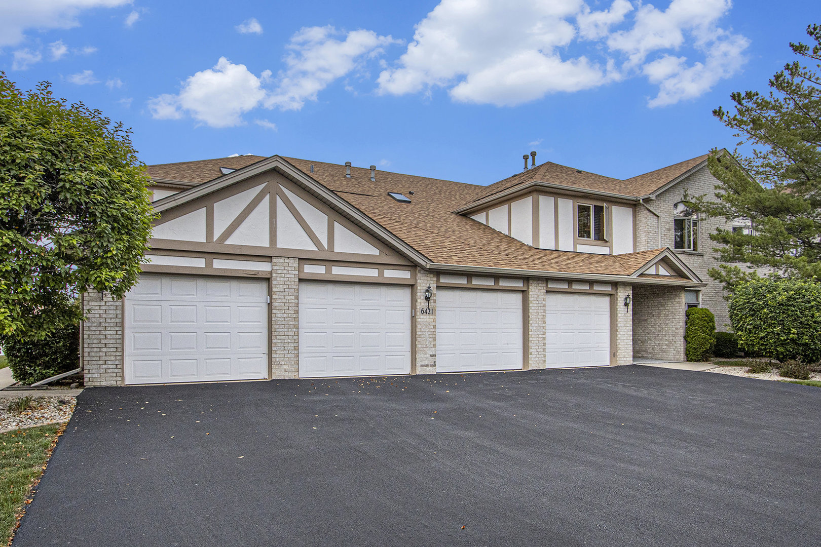 6421 Pine Trail Lane #1, Tinley Park, IL 60477