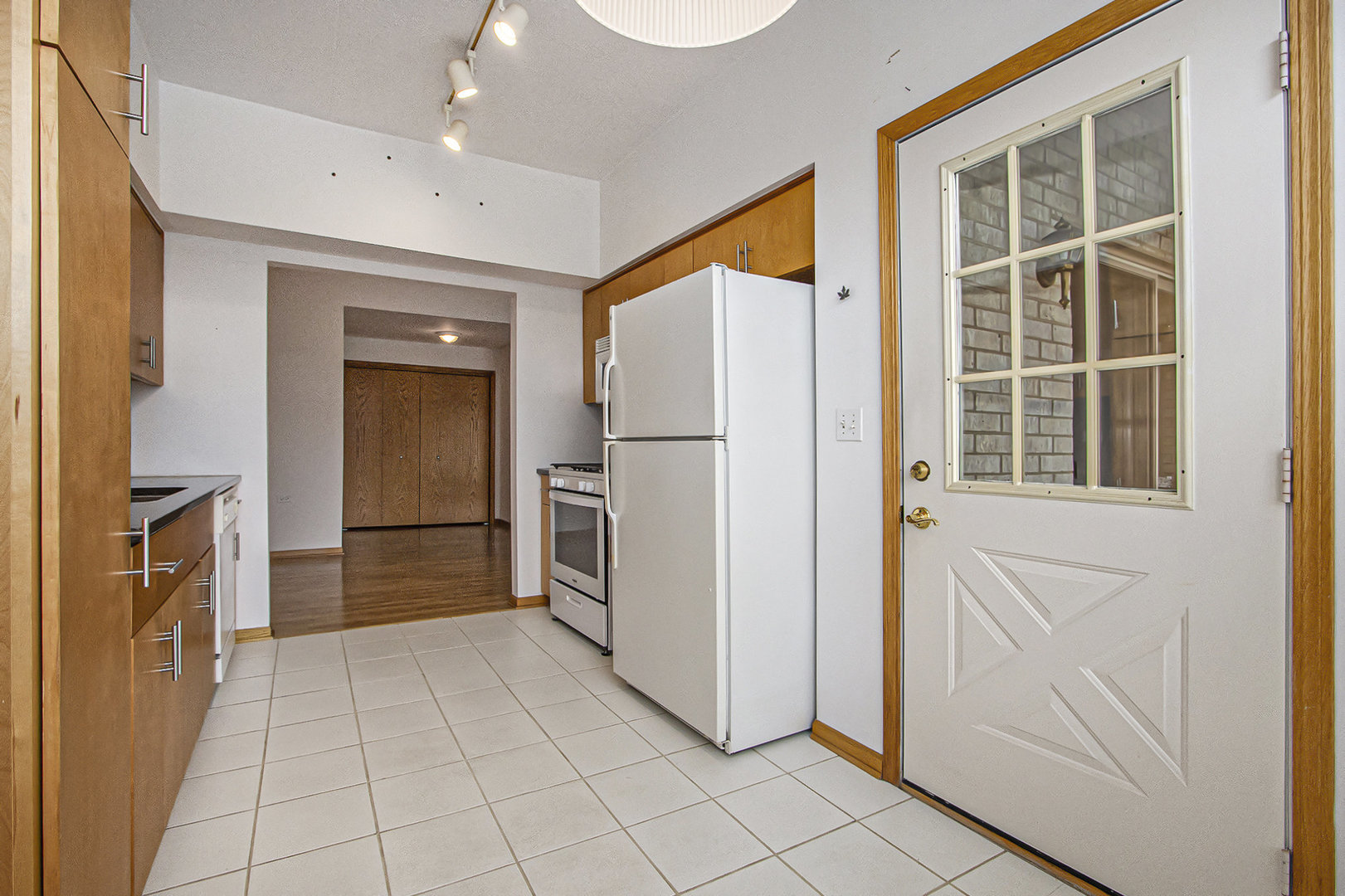 6421 Pine Trail Lane #1, Tinley Park, IL 60477