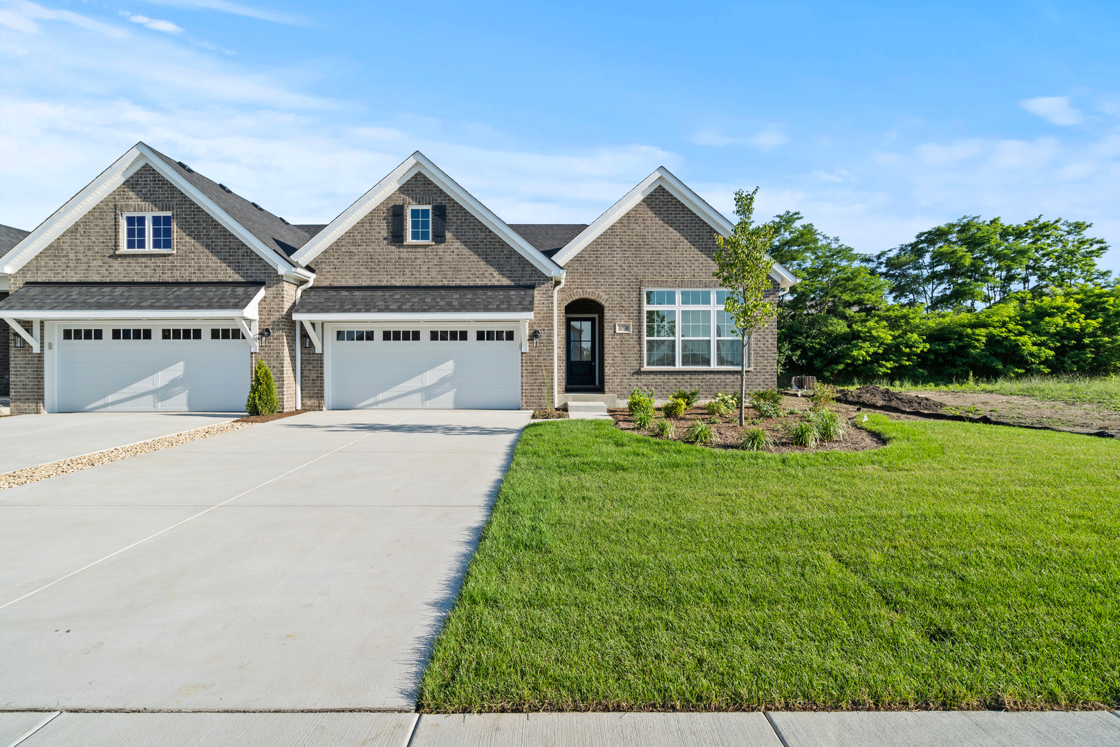 16530 Kayla Drive, Lemont, IL 60439
