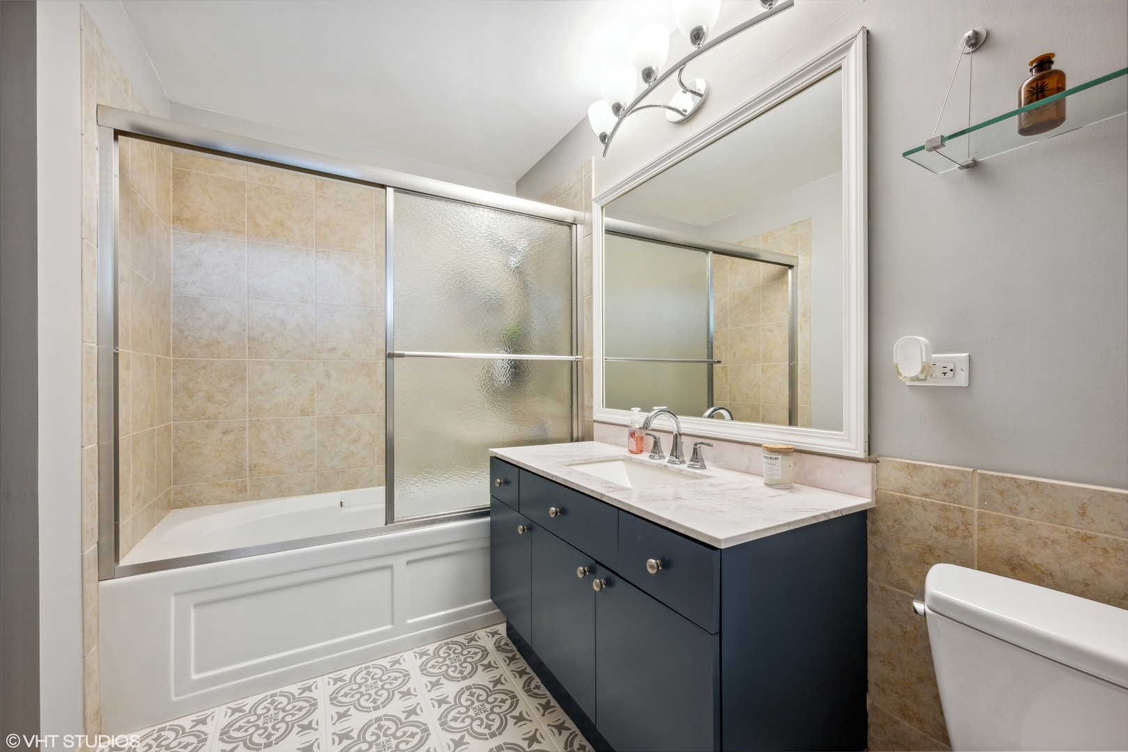 1720 S Michigan Avenue #305, Chicago, IL 60616
