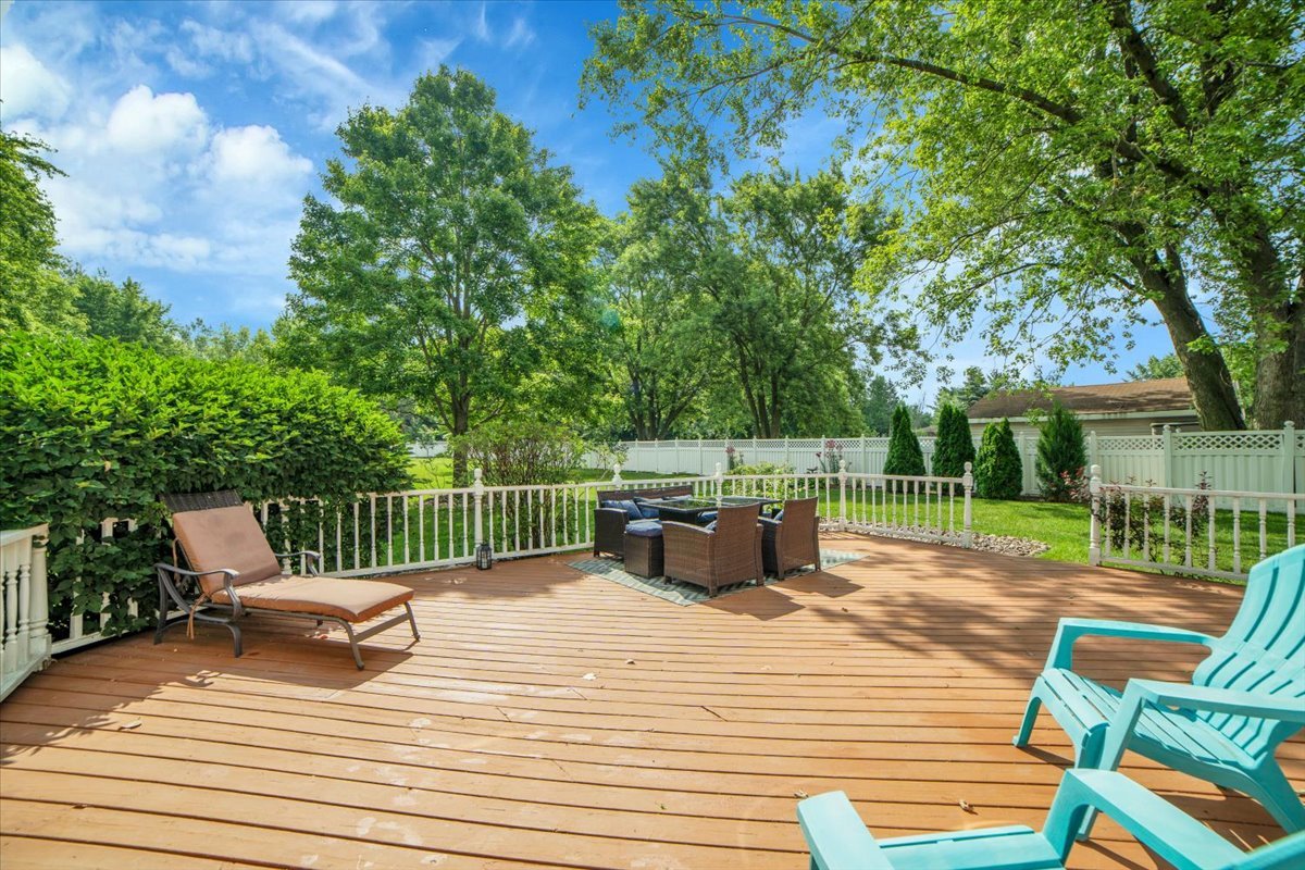19615 116th Avenue, Mokena, IL 60448